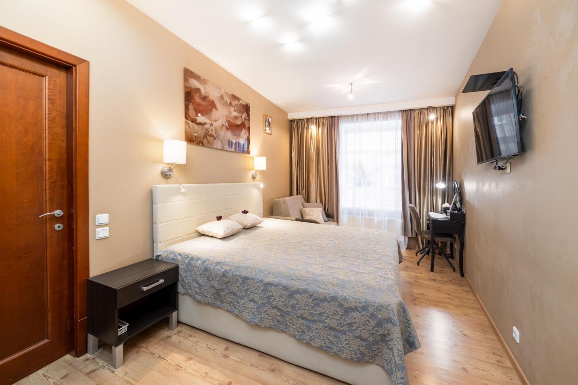 Ferienwohnung Baltic Amber In Diplomatic District & Free Parking Riga Exterior foto